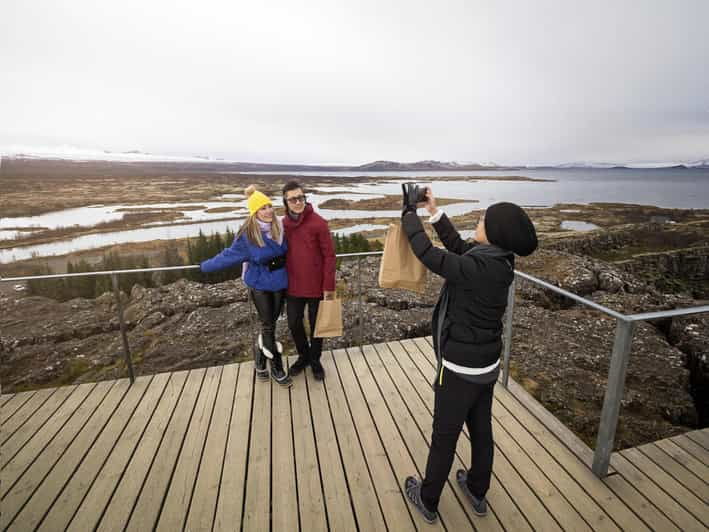 golden-circle-and-south-coast-tour-with-7-great-attractions