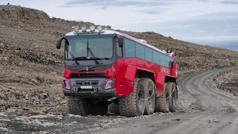 golden-circle-bus-tour-glacier-by-sleipnir-monster-truck