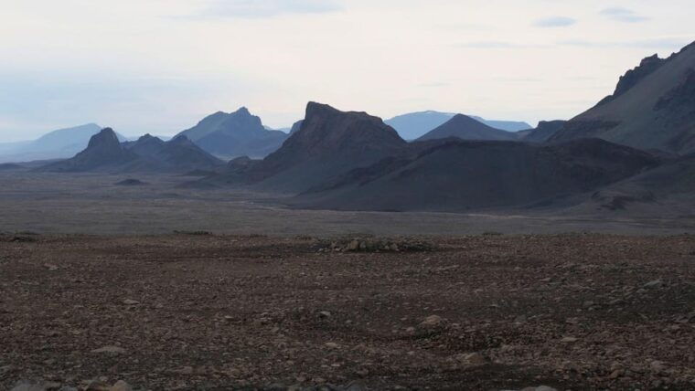 golden-circle-bus-tour-glacier-by-sleipnir-monster-truck