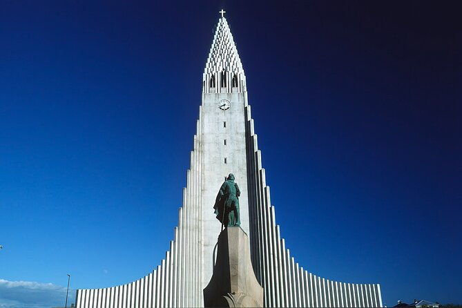 golden-circle-german-speaking-small-group-tour-from-reykjavik-2