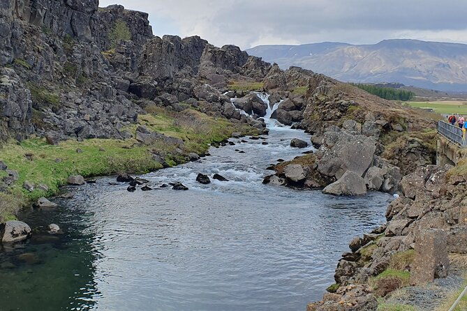 golden-circle-german-speaking-small-group-tour-from-reykjavik-2