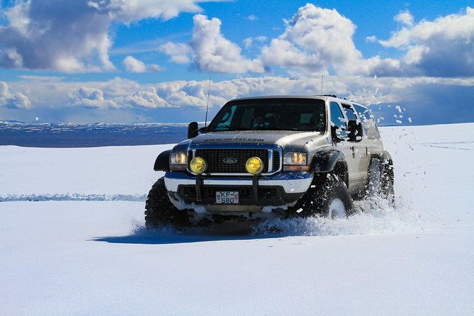 golden-circle-glacier-super-jeep-tour-guided-private-tour