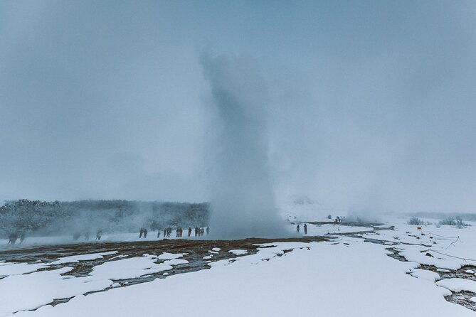golden-circle-kerid-and-sky-lagoon-small-group-day-tour
