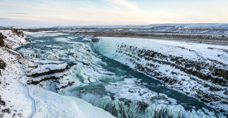 golden-circle-northern-lights-winter-small-group-tour