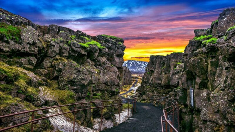 golden-circle-private-day-tour-optional-blue-lagoon-trip