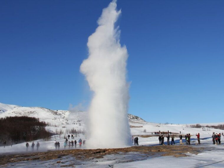 golden-circle-private-day-tour-optional-blue-lagoon-trip