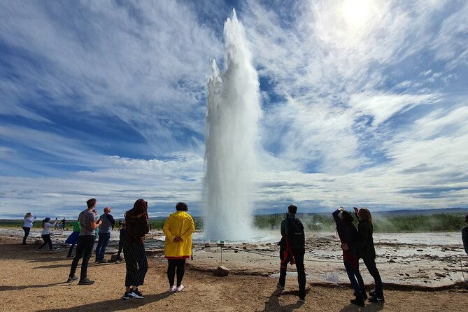 golden-circle-sky-lagoon-and-kerid-crater-tour-from-reykjavik