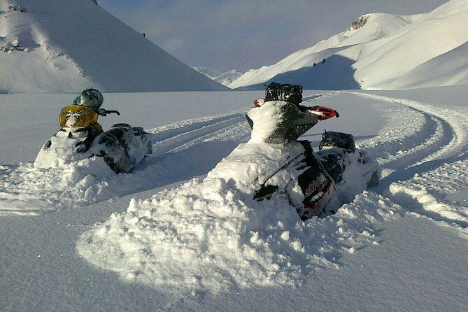 golden-circle-super-jeep-adventure-with-snowmobiling-on-glacier