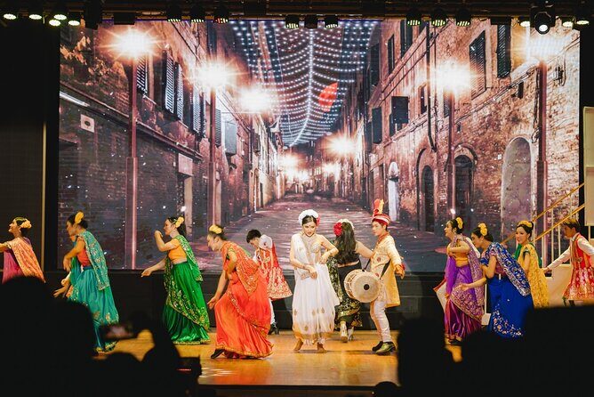 Golden Dome Cabaret Bangkok Top Entertainment Show - Key Points