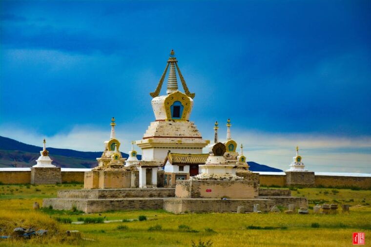 golden-eagle-festival-and-greate-gobi-desert-tour