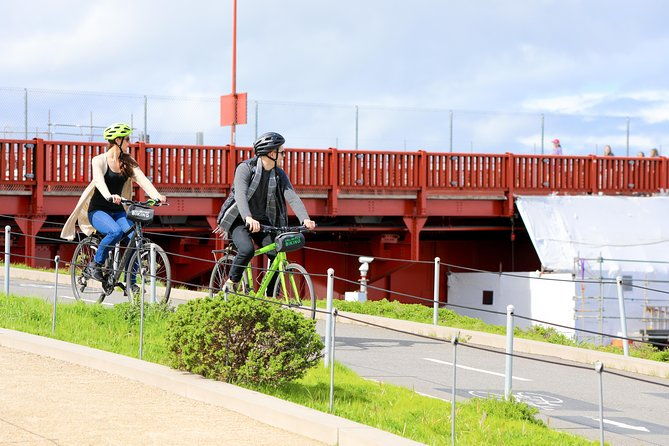 golden-gate-bridge-bike-rentals-with-optional-ferry-return