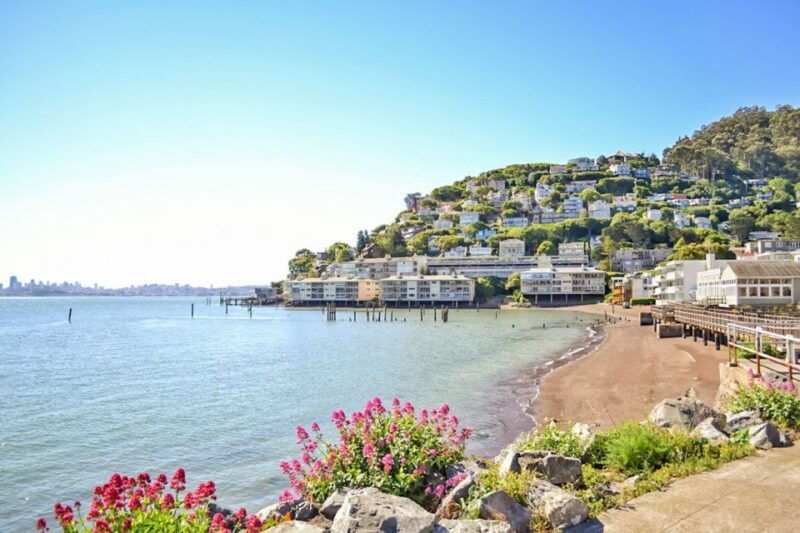 golden-gate-bridge-electric-bike-guided-tour-to-sausalito