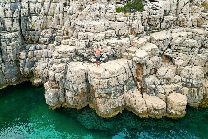 golden-horn-beach-north-shore-of-hvar-island-private-boat-tour