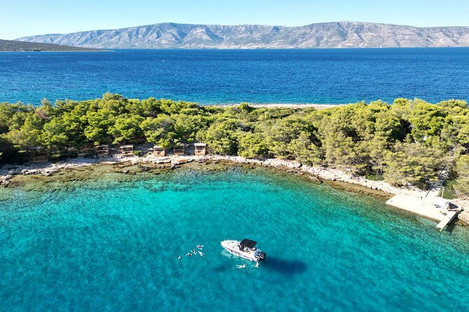 golden-horn-beach-north-shore-of-hvar-island-private-boat-tour