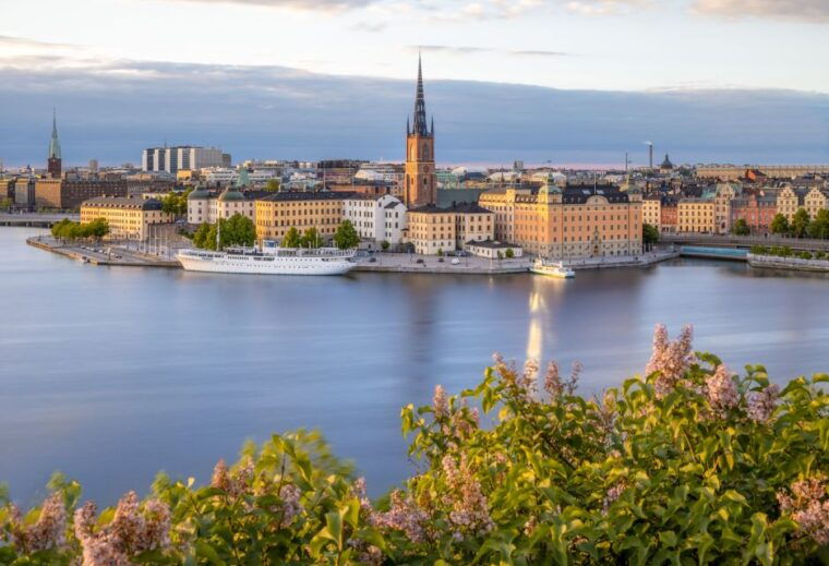 golden-hour-photo-walk-in-the-heart-of-stockholm-2