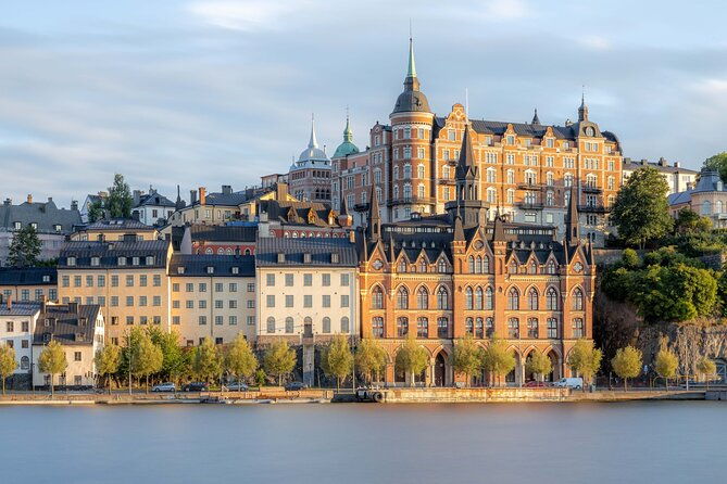 golden-hour-photo-walk-in-the-heart-of-stockholm