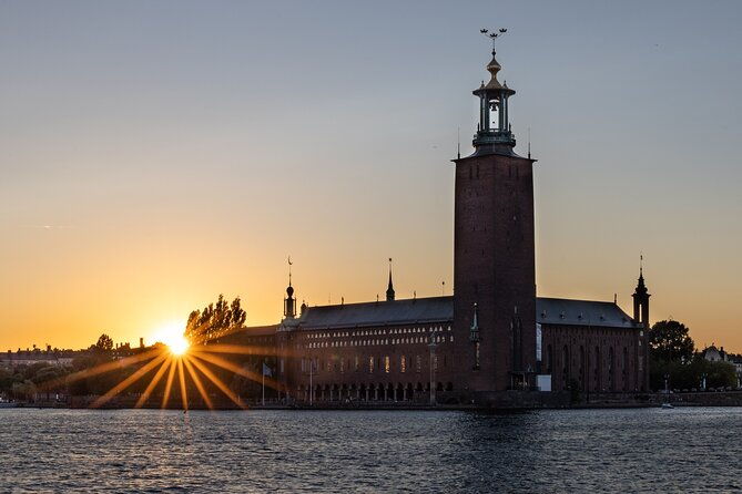 golden-hour-photo-walk-in-the-heart-of-stockholm