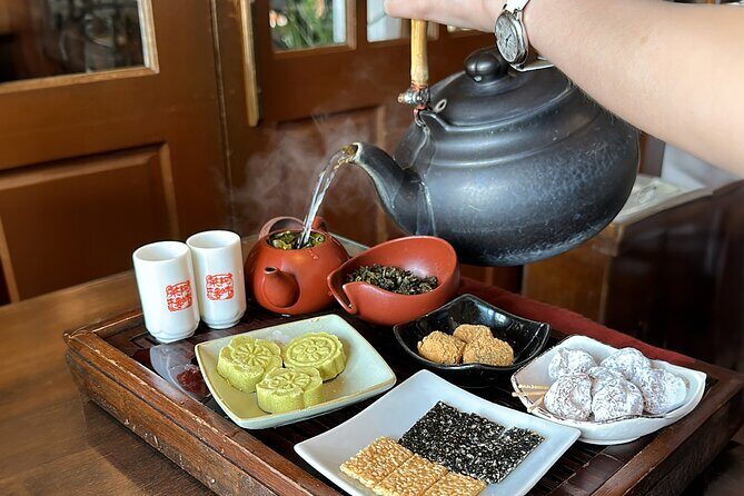 Golden Jiufen: Old Street, Teahouse Bliss, Gold Museum & Beyond - Why Choose This Tour?