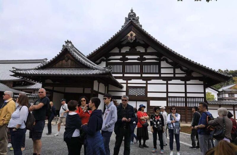 Golden Reflections: Morning at Kinkaku-ji & Zen Gardens - Key Points