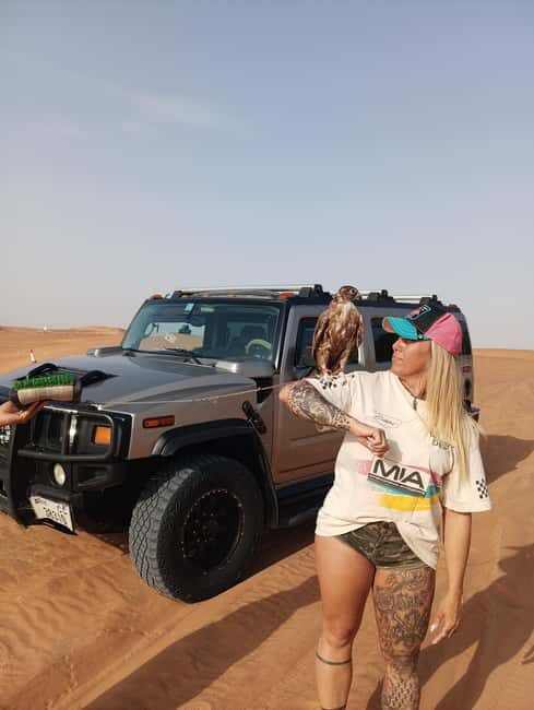 Golden Sands & Glamour: Hummer Safari with Photoshoot - Authenticity and Guest Experience