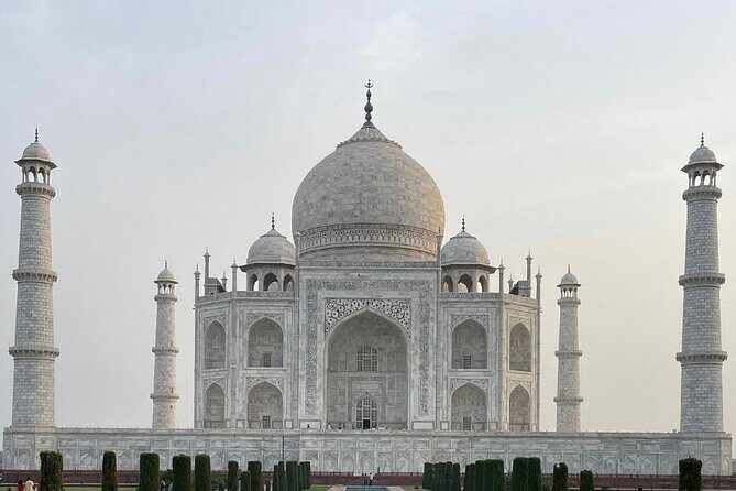 Golden Triangle Agra Jaipur with Namaste Private Driver India - FAQs