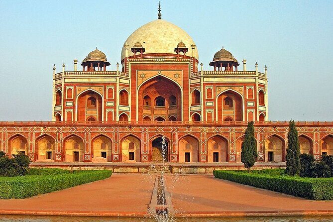 Golden Triangle Tour with Khajuraho and Varanasi (5 Star Hotel) - What This Tour Means for You