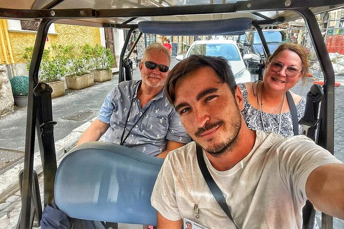 golf-cart-tour-highlight-with-local-hidden-gems-gelato-or-wine