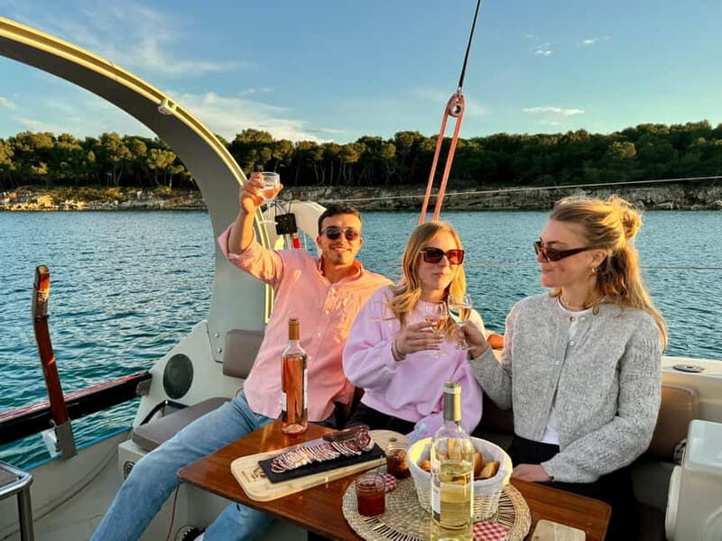 Golf Juan: Sunset Sailing Cruise with aperitif at the Island - An In-Depth Look at the Sunset Sailing Cruise