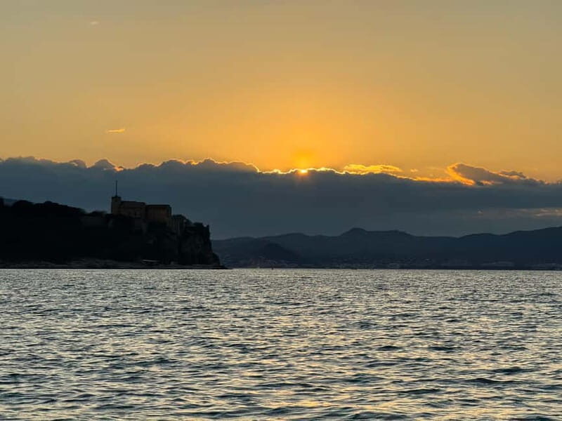 Golf Juan: Sunset Sailing Cruise with aperitif at the Island - Why This Experience Stands Out
