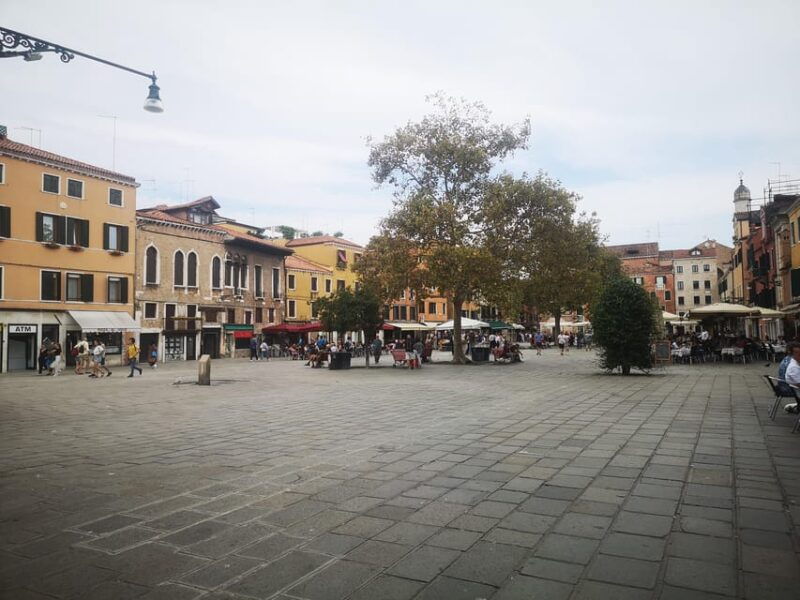gondola-ride-venice-walking-tour