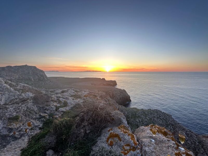 Good night Menorca: sunset with aperitif - FAQs  