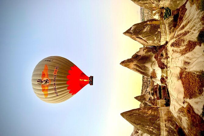 goreme-cappadocia-sunrise-hot-air-balloon-flight-with-pickup