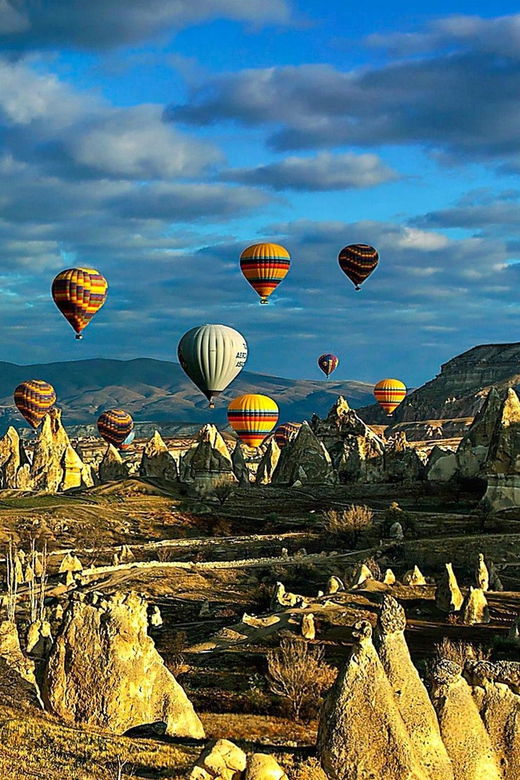 goreme-sunrise-goreme-valley-balloon-flight-with-breakfast