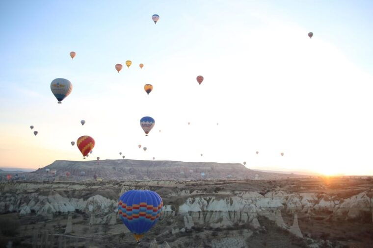 goreme-sunrise-goreme-valley-balloon-flight-with-breakfast