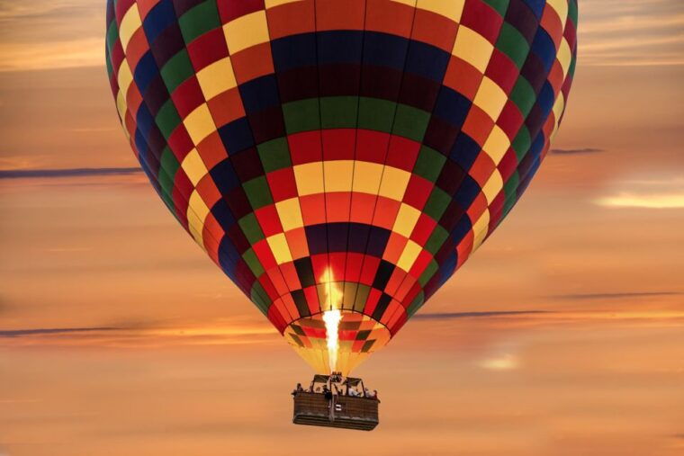 goreme-sunrise-hot-air-balloon-flight-over-cappadocia