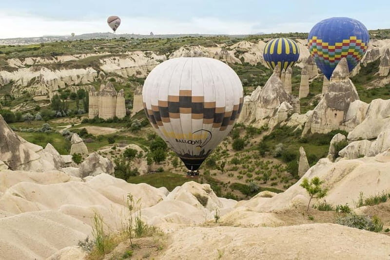Göreme: Sunrise Hot Air Balloon Ride with Gift Video - From Hotel to Sky: Seamless Pickup and Preparation  