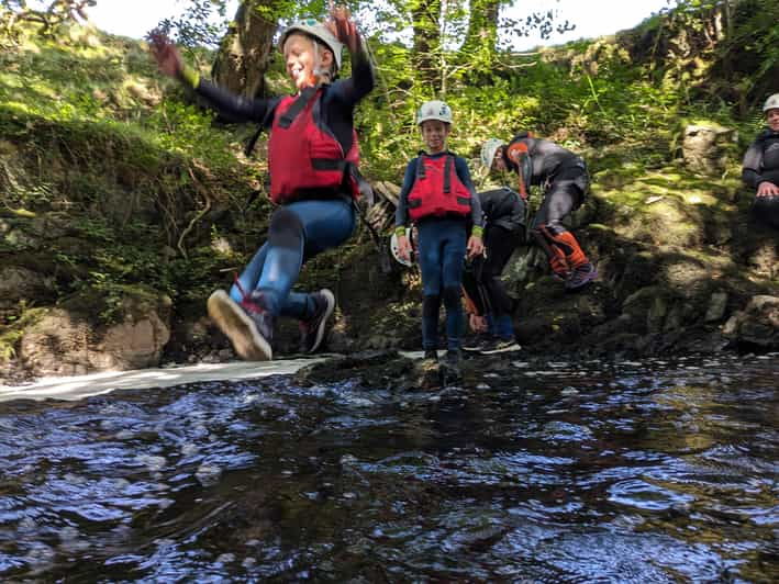 gorge-scrambling-in-galloway