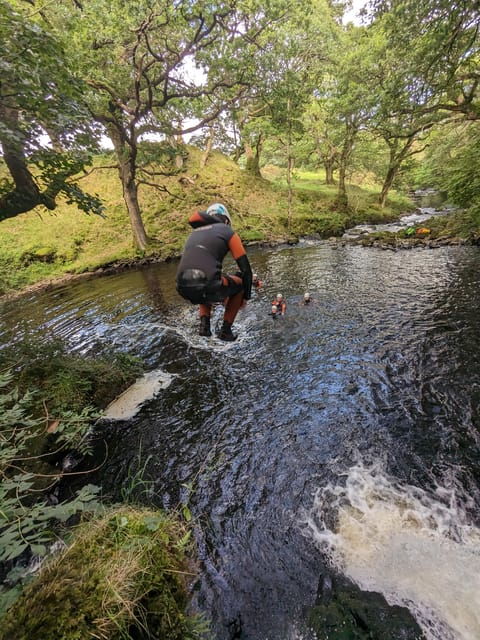 gorge-scrambling-in-galloway