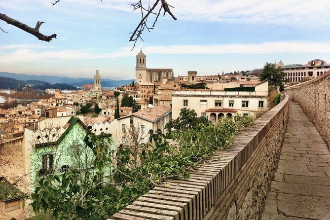 gorgeous-medieval-girona-private-day-trip-with-transportation