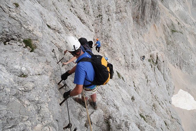 gorgeous-triglav-7-lakes-hiking-traverse-with-triglav-climb