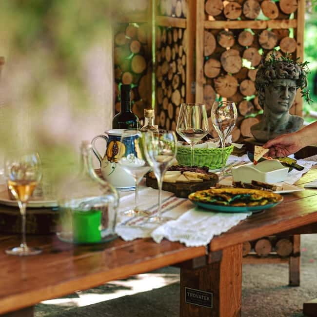 Goriano Valli: Wine Tasting among the Vineyards of Vigna di More - An Overview of the Experience