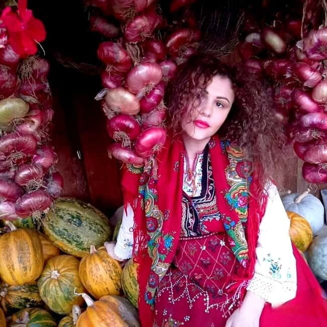 Gorno Draglishte: Local Folklore Experience w/ Food Tasting - Who Is This Tour Best For?