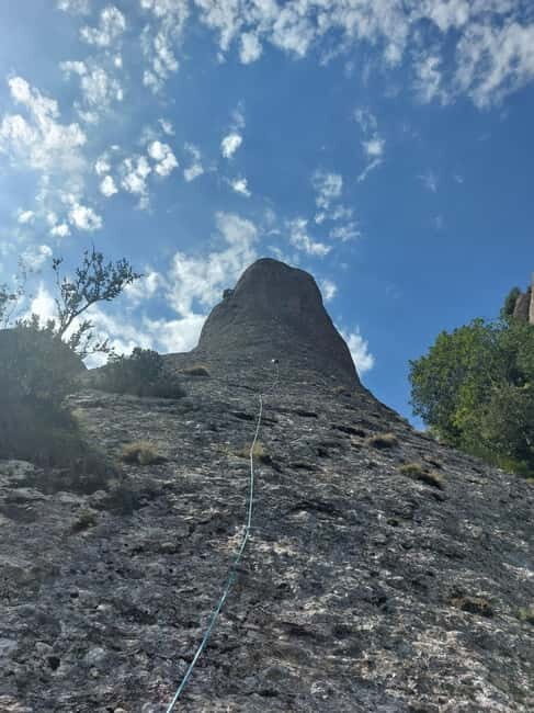 Gorros de Montserrat: climb and enjoy the magical mountain from its peaks. - Who Will Love This Tour?