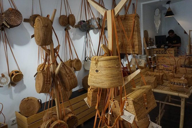 gothic-quarter-beyond-leisurely-local-discoveries