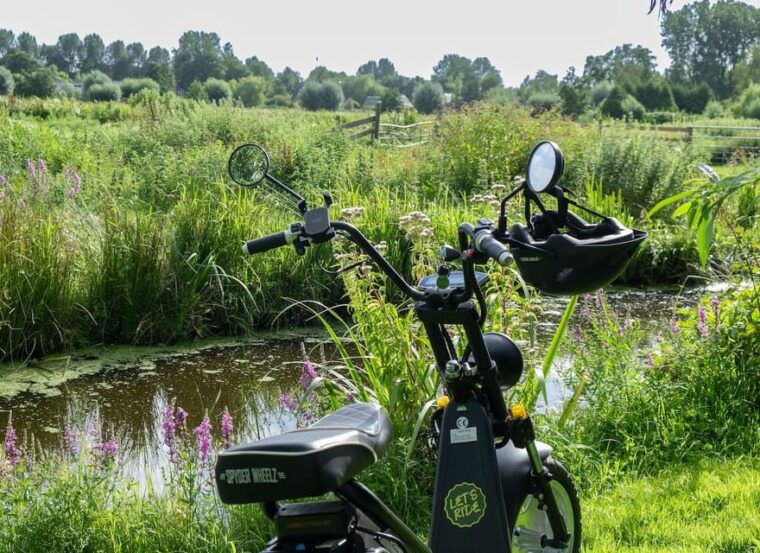 gouda-wonderful-3-hours-e-chopper-tour-self-guided