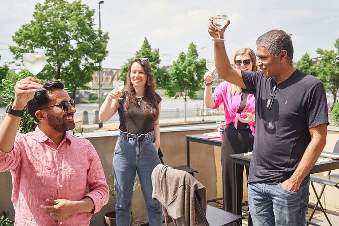 gourmet-brunch-with-chef-unlimited-drinks-stunning-river-views