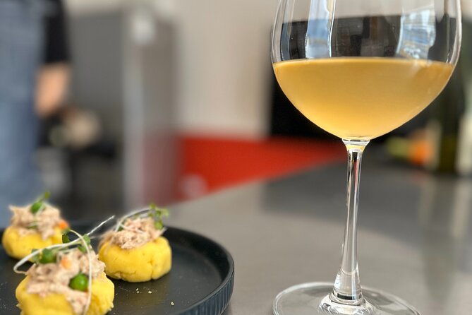 gourmet-peruvian-cooking-class-and-wine-tasting