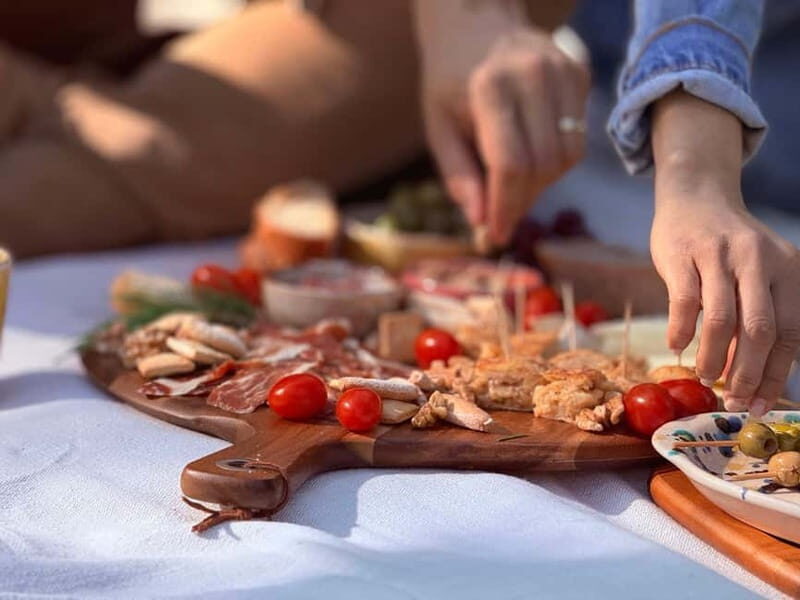 Gourmet Spanish Tapas Picnic in Retiro Park (Private) - An Authentic Taste of Madrid in a Peaceful Setting