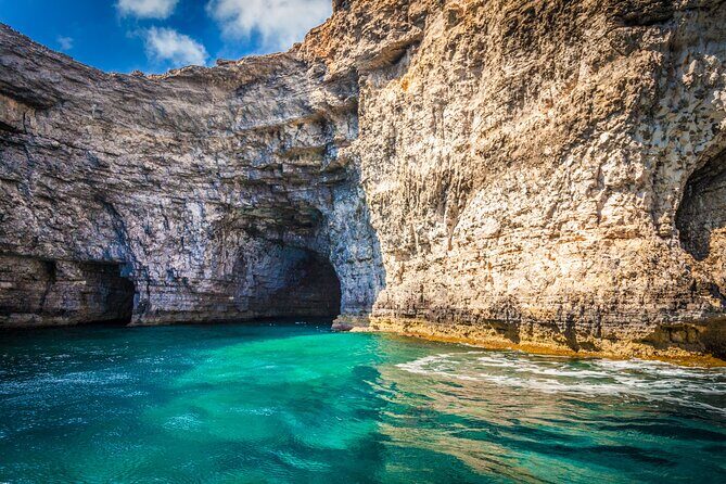 Gozo: 20 minute Comino Cave Tour + Blue Lagoon Drop off - Authentic Perspectives from Reviews