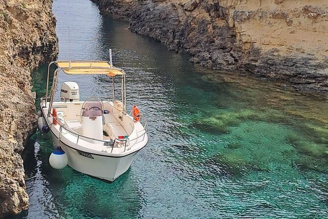 gozo-and-blue-lagoon-private-boat-trips-in-comino